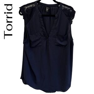Torrid Georgette Lace Trim Short Sleeve Blouse Navy Blue Size 2